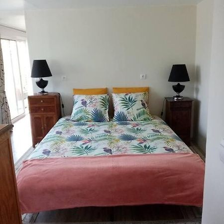 Chalet Pour Deux Personnes Saint-Pierre-du-Lorouër Buitenkant foto